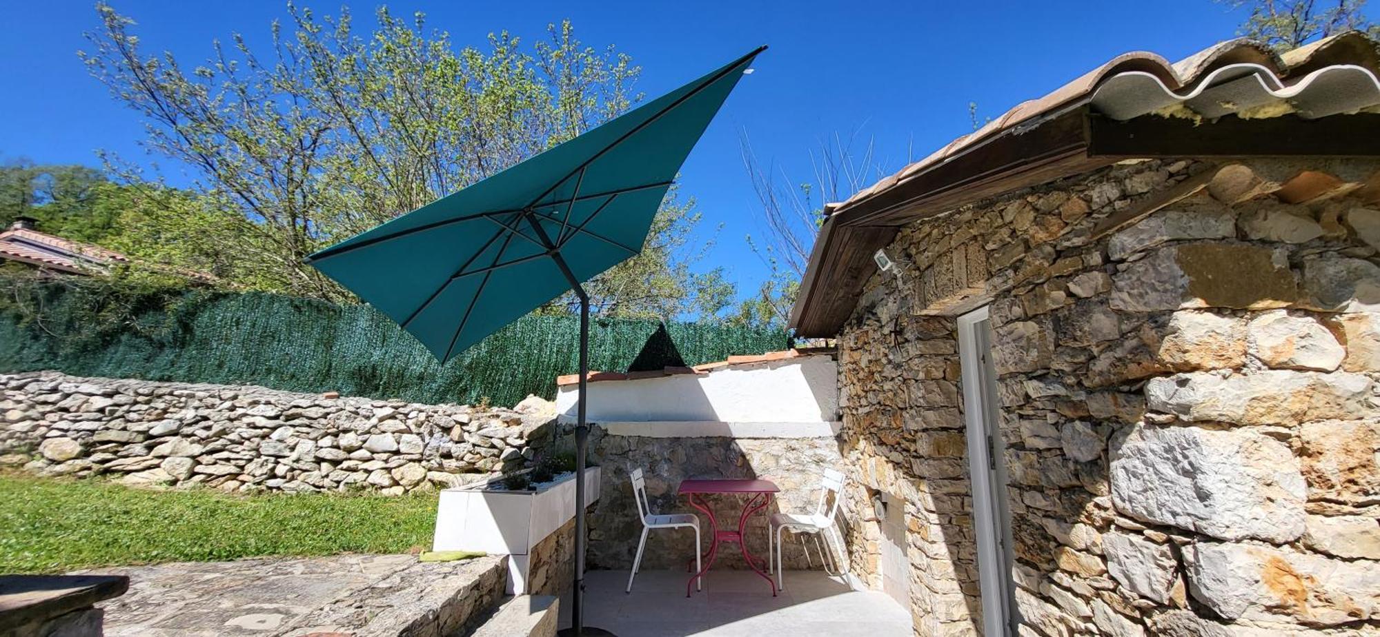 Les Pierres De Cezaire Hotel Saint-Cézaire-sur-Siagne Exterior foto